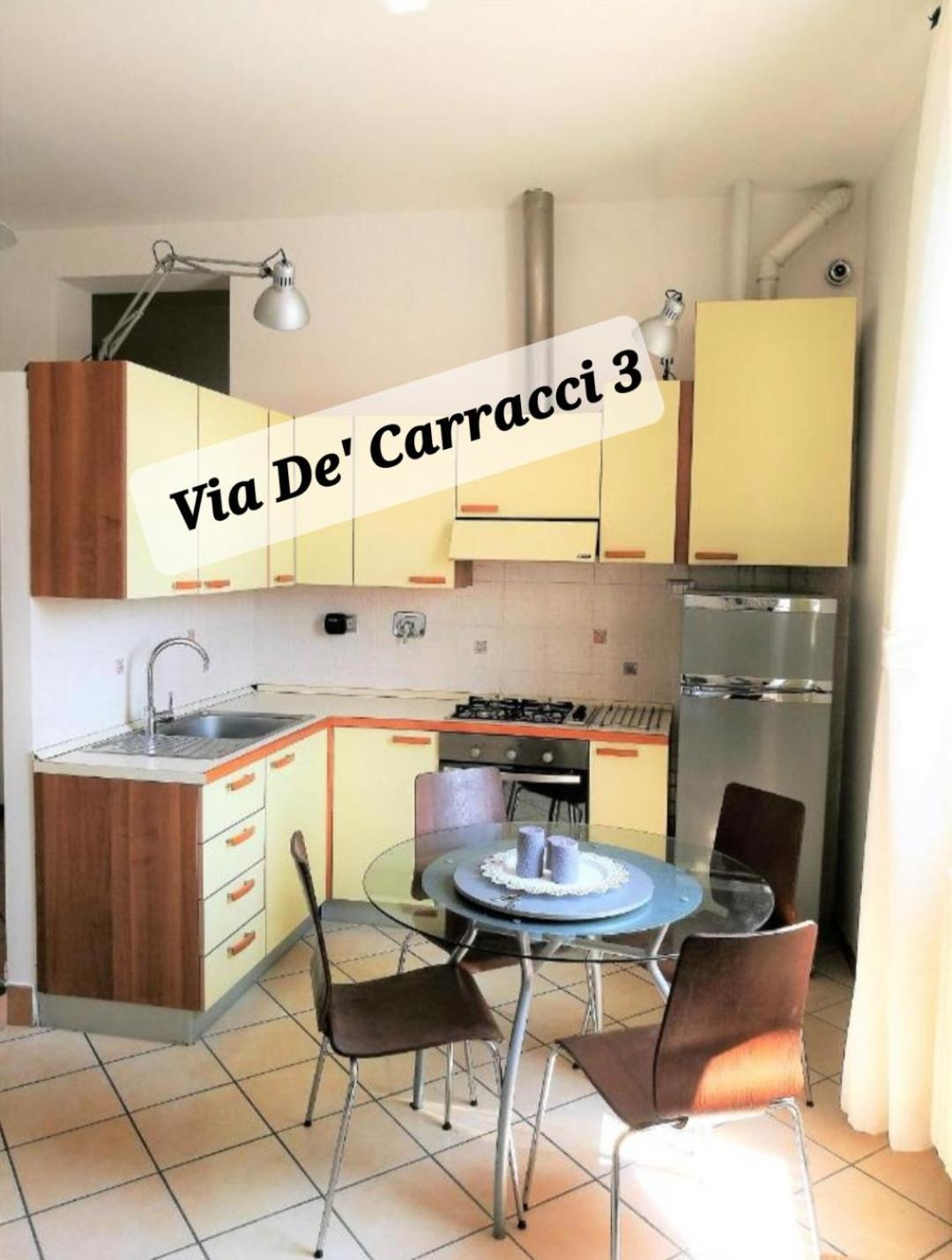 Via Matteotti & Via Carracci Apartments Bologne Extérieur photo